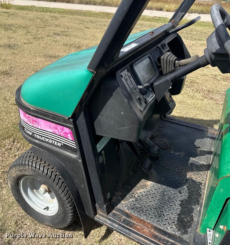 image for item ER2450 2002 Cushman Turf-Truckster utility vehicle