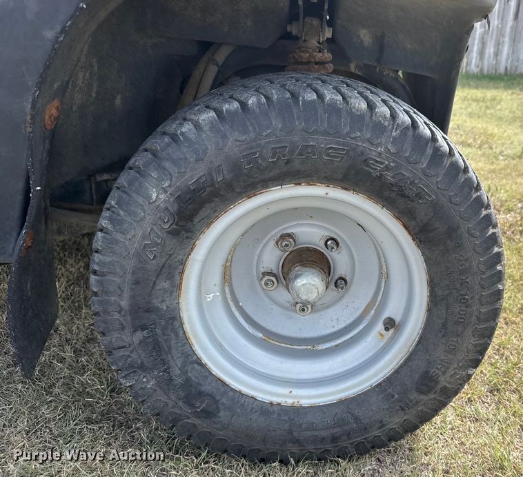 image for item ER2450 2002 Cushman Turf-Truckster utility vehicle