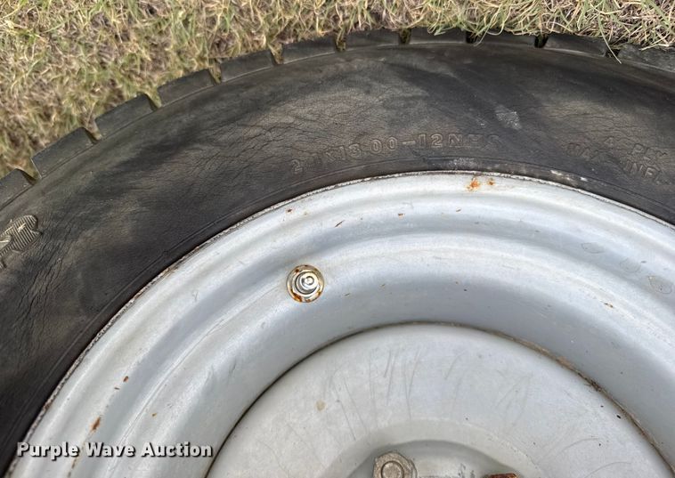 image for item ER2450 2002 Cushman Turf-Truckster utility vehicle