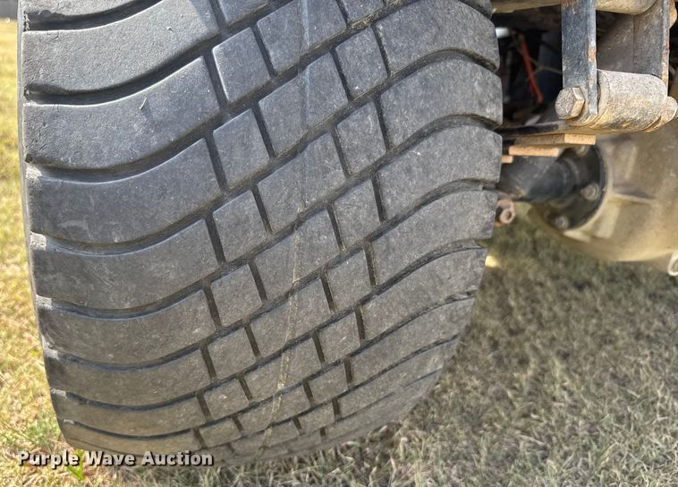 image for item ER2450 2002 Cushman Turf-Truckster utility vehicle