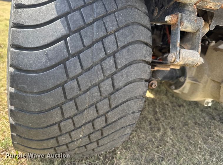 image for item ER2450 2002 Cushman Turf-Truckster utility vehicle