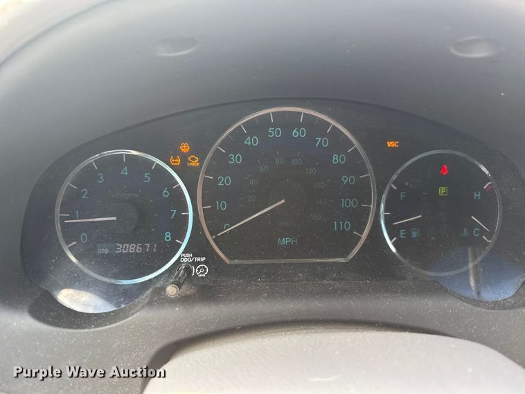 image for item ER2451 2006 Toyota Sienna van