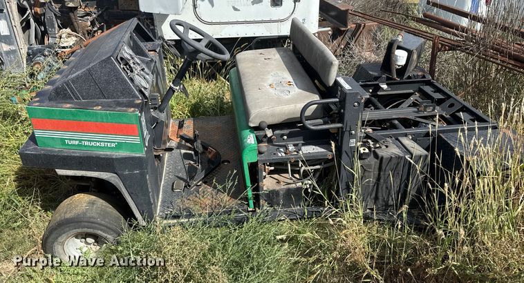 image for item ER2452 1997 Cushman Truckster utility vehicle