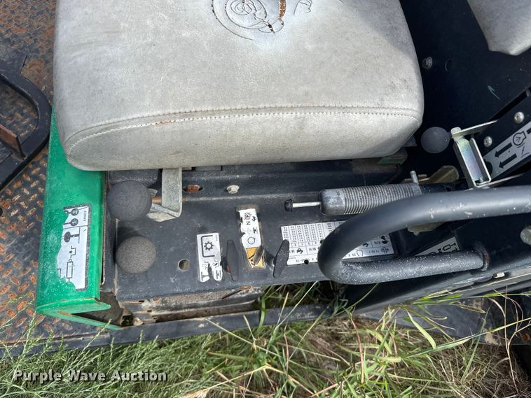 image for item ER2452 1997 Cushman Truckster utility vehicle