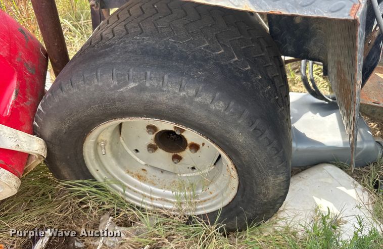 image for item ER2452 1997 Cushman Truckster utility vehicle