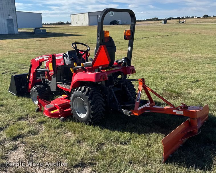 image for item ER2468 2023 Massey Ferguson GC 1723 E MFWD tractor