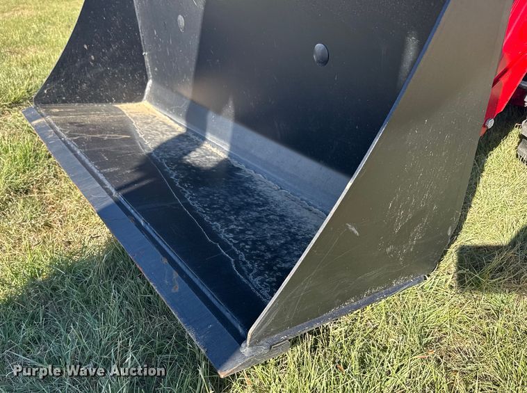 image for item ER2468 2023 Massey Ferguson GC 1723 E MFWD tractor