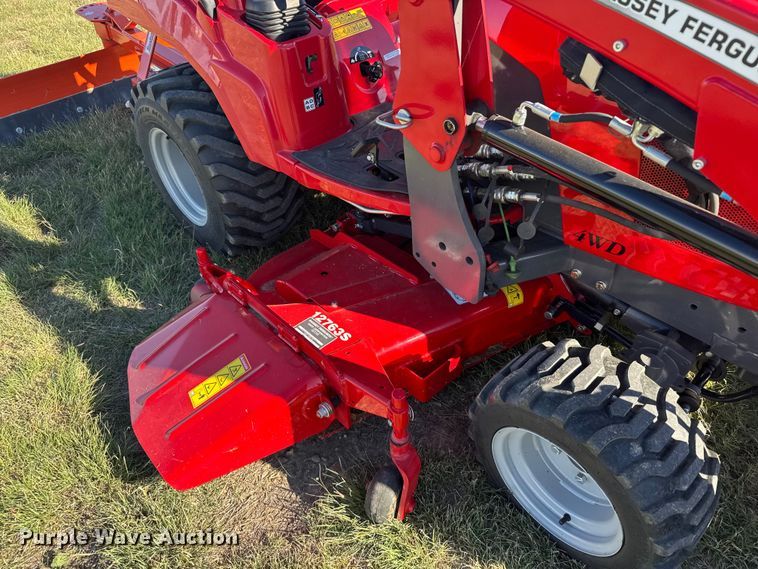 image for item ER2468 2023 Massey Ferguson GC 1723 E MFWD tractor
