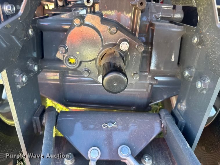 image for item ER2468 2023 Massey Ferguson GC 1723 E MFWD tractor