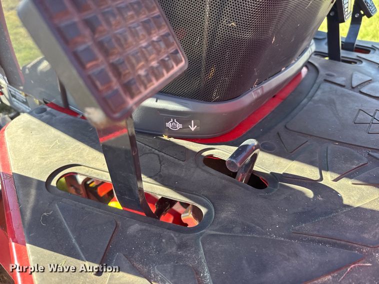 image for item ER2468 2023 Massey Ferguson GC 1723 E MFWD tractor