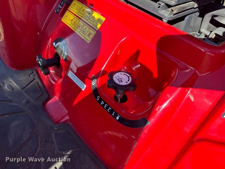 image for item ER2468 2023 Massey Ferguson GC 1723 E MFWD tractor