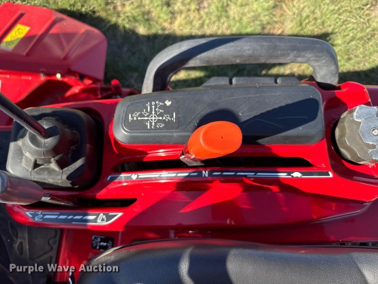 image for item ER2468 2023 Massey Ferguson GC 1723 E MFWD tractor