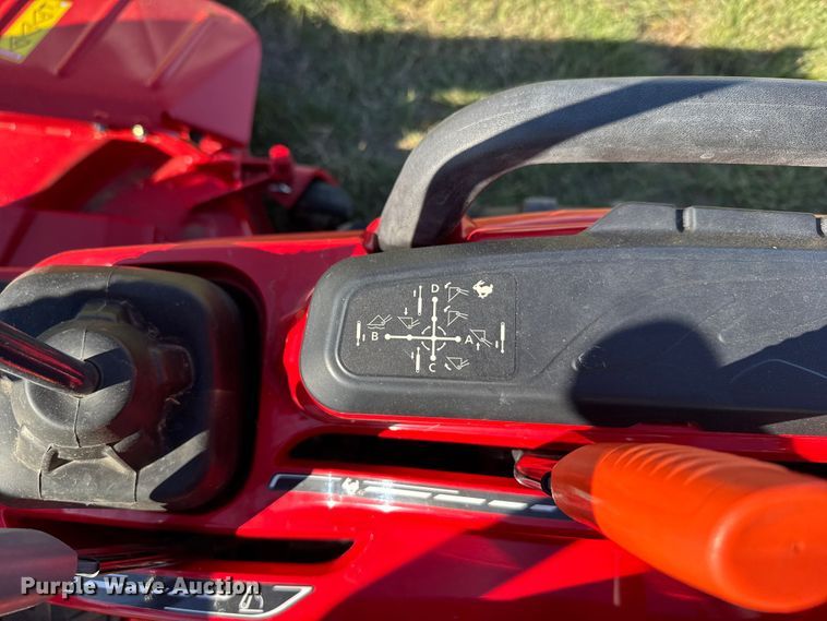 image for item ER2468 2023 Massey Ferguson GC 1723 E MFWD tractor