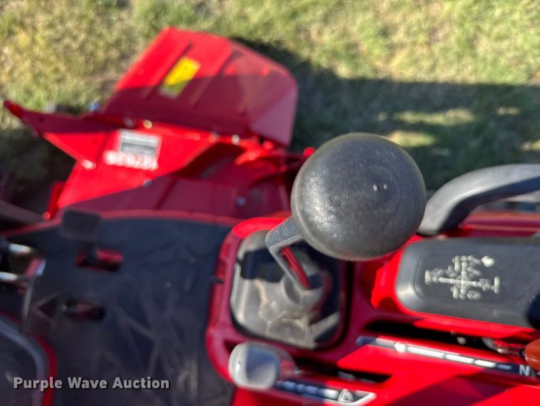 image for item ER2468 2023 Massey Ferguson GC 1723 E MFWD tractor