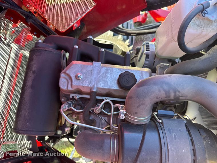 image for item ER2468 2023 Massey Ferguson GC 1723 E MFWD tractor