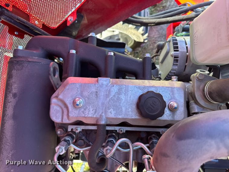 image for item ER2468 2023 Massey Ferguson GC 1723 E MFWD tractor