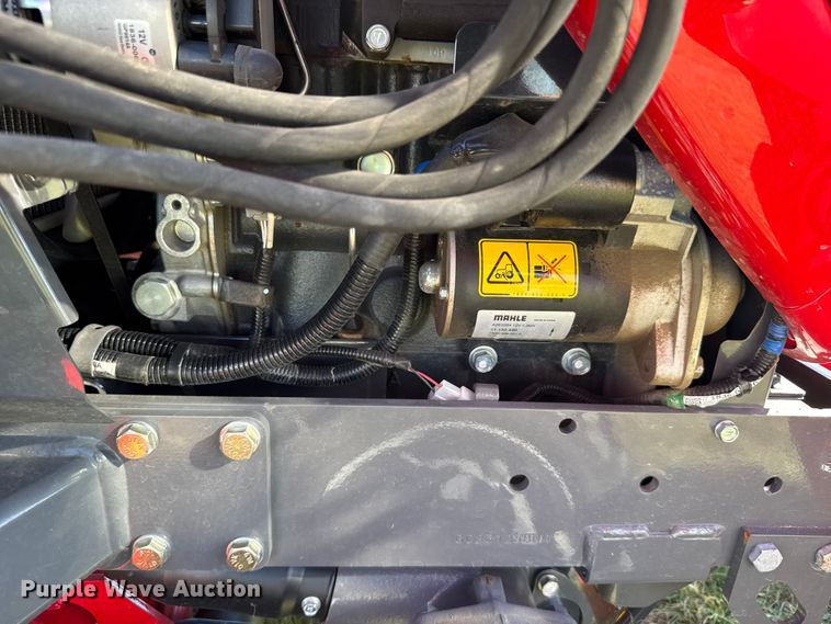 image for item ER2468 2023 Massey Ferguson GC 1723 E MFWD tractor