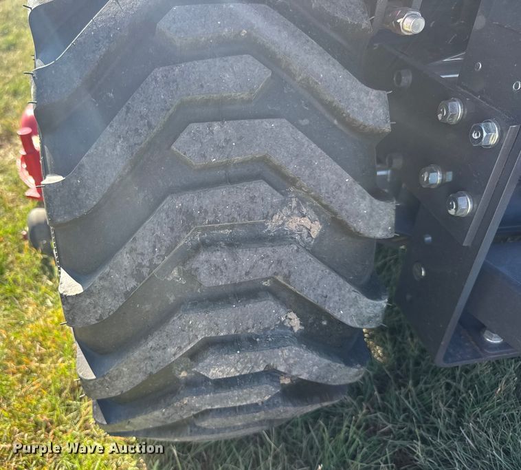 image for item ER2468 2023 Massey Ferguson GC 1723 E MFWD tractor