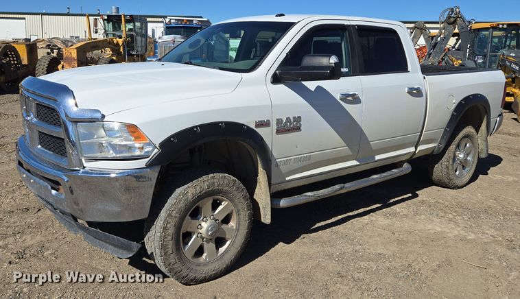 image for item ER5061 2014 RAM 2500 Crew Cab pickup truck