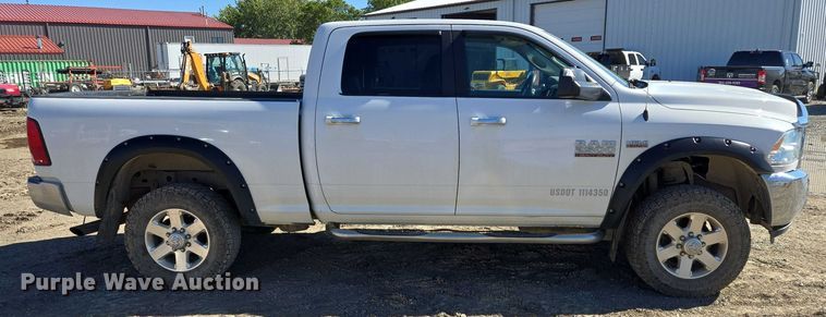 image for item ER5061 2014 RAM 2500 Crew Cab pickup truck