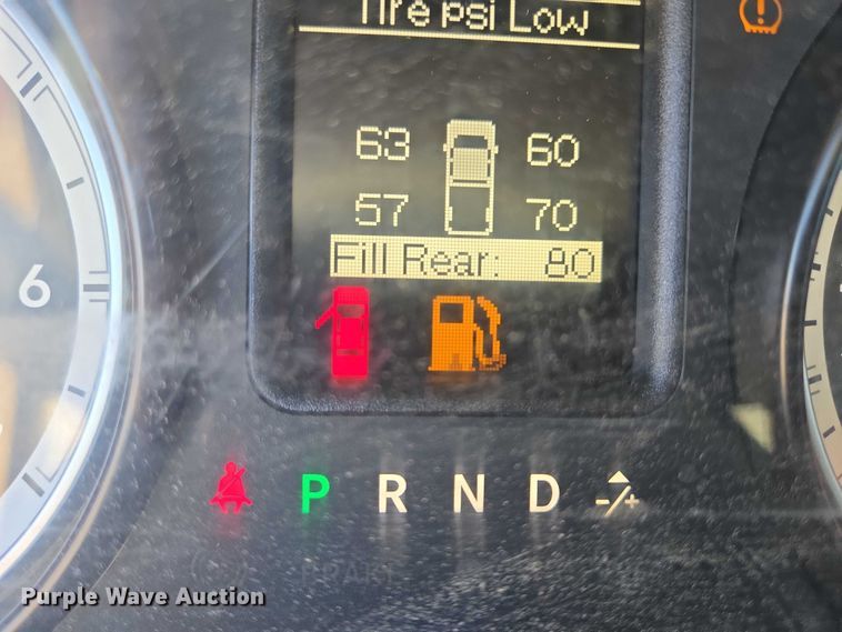 image for item ER5061 2014 RAM 2500 Crew Cab pickup truck