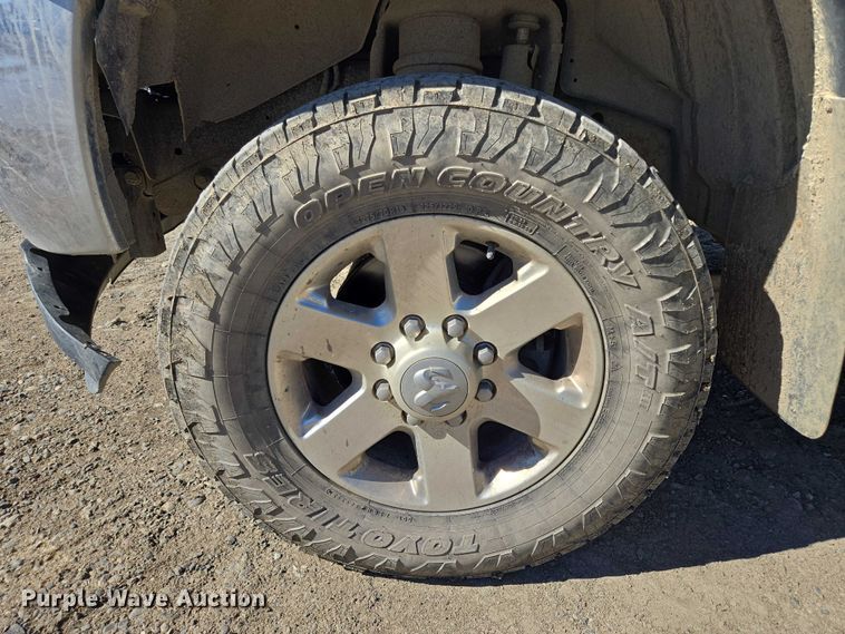 image for item ER5061 2014 RAM 2500 Crew Cab pickup truck