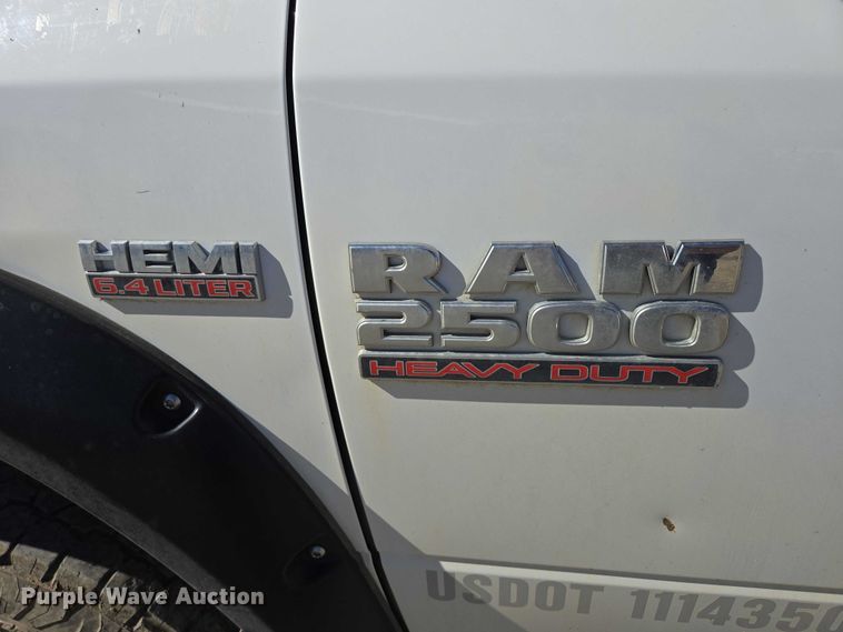 image for item ER5061 2014 RAM 2500 Crew Cab pickup truck