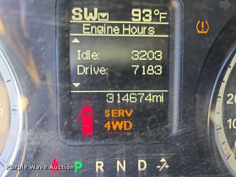 image for item ER5061 2014 RAM 2500 Crew Cab pickup truck