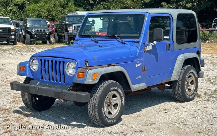 image for item ET3038 1998 Jeep Wrangler Sport SUV