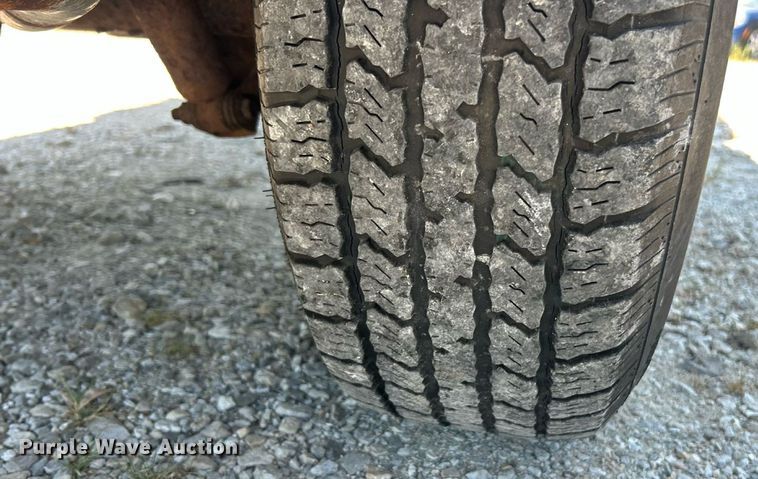 image for item ET3038 1998 Jeep Wrangler Sport SUV