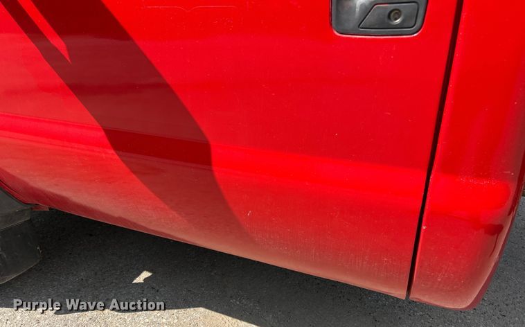 image for item ET3189 2006 Ford F450 XL Super Duty  truck cab and chassis