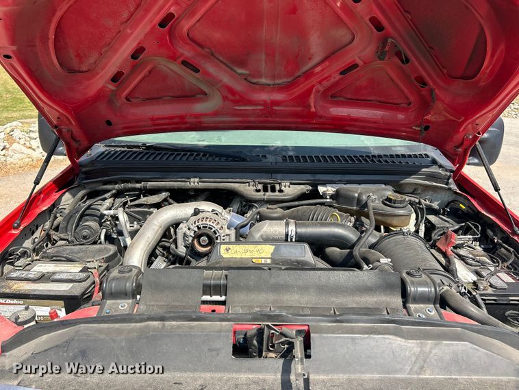 image for item ET3189 2006 Ford F450 XL Super Duty  truck cab and chassis