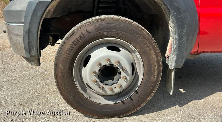 image for item ET3189 2006 Ford F450 XL Super Duty  truck cab and chassis