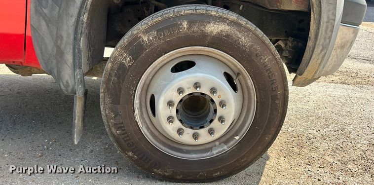 image for item ET3189 2006 Ford F450 XL Super Duty  truck cab and chassis