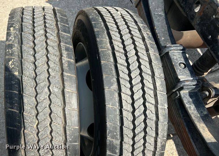 image for item ET3189 2006 Ford F450 XL Super Duty  truck cab and chassis