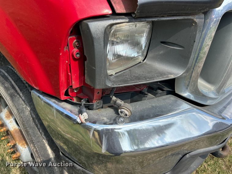 image for item ET3190 2000 Ford F450 Super Duty XL truck cab and chassis