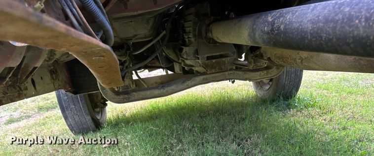 image for item ET3190 2000 Ford F450 Super Duty XL truck cab and chassis