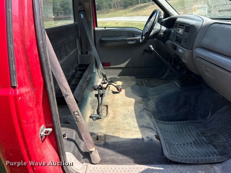 image for item ET3190 2000 Ford F450 Super Duty XL truck cab and chassis