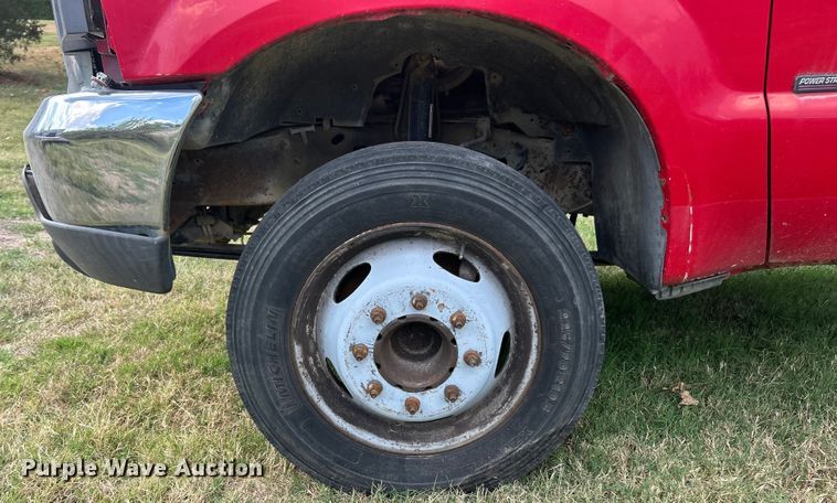 image for item ET3190 2000 Ford F450 Super Duty XL truck cab and chassis