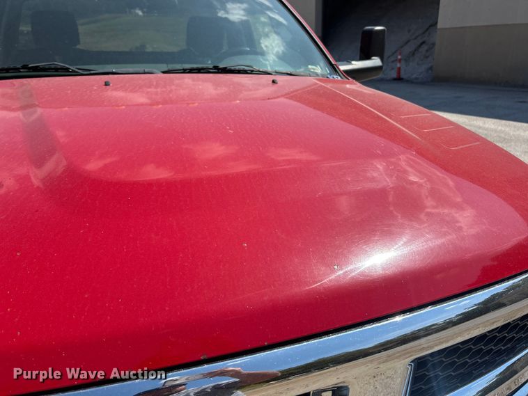 image for item ET3191 2015 RAM 3500HD truck cab and chassis