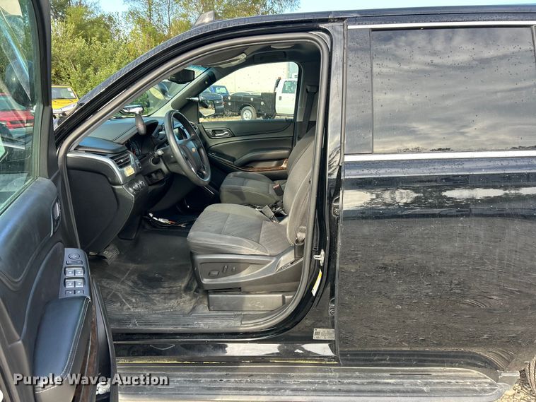 image for item ET3193 2019 Chevrolet Tahoe Police SUV