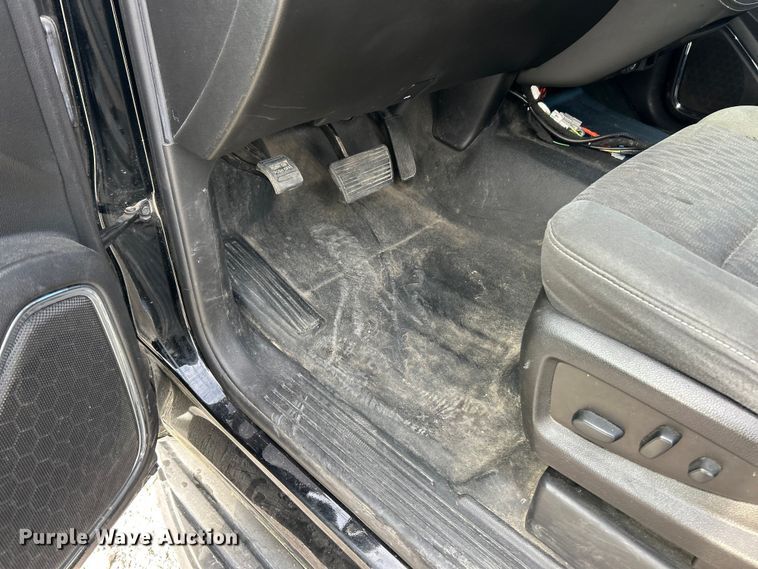 image for item ET3193 2019 Chevrolet Tahoe Police SUV