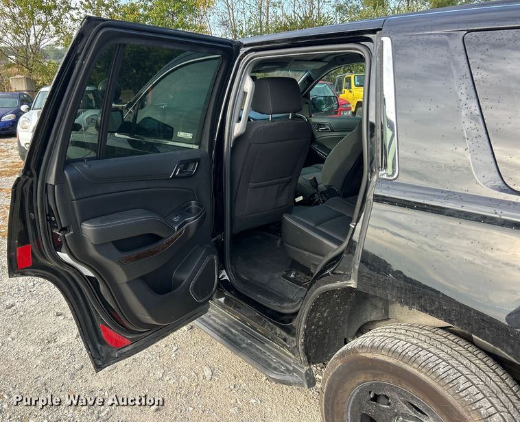 image for item ET3193 2019 Chevrolet Tahoe Police SUV