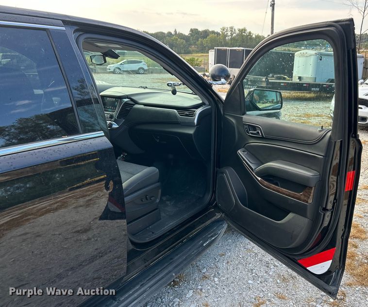 image for item ET3193 2019 Chevrolet Tahoe Police SUV