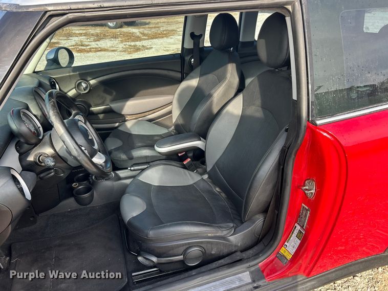 image for item ET3194 2010 Mini Cooper 