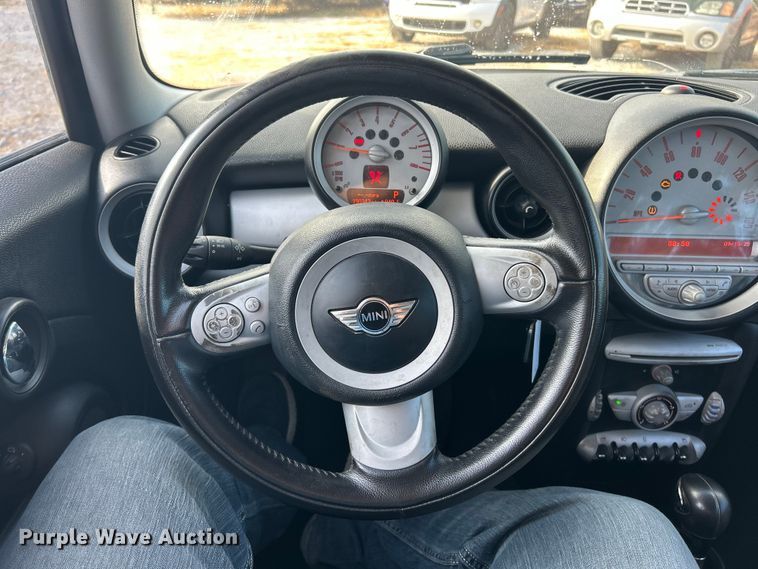 image for item ET3194 2010 Mini Cooper 