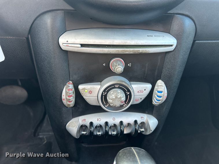 image for item ET3194 2010 Mini Cooper 