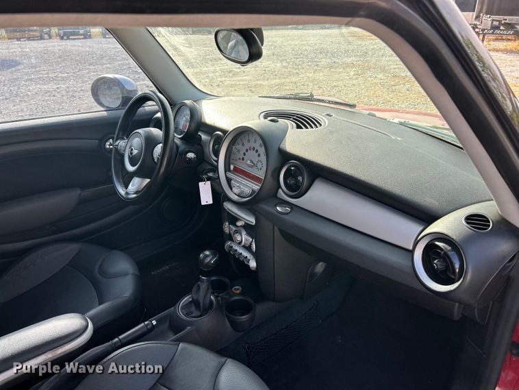 image for item ET3194 2010 Mini Cooper 