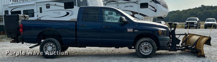 image for item ET3195 2008 Dodge Ram 2500HD Quad Cab pickup truck