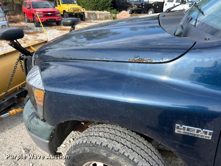 image for item ET3195 2008 Dodge Ram 2500HD Quad Cab pickup truck